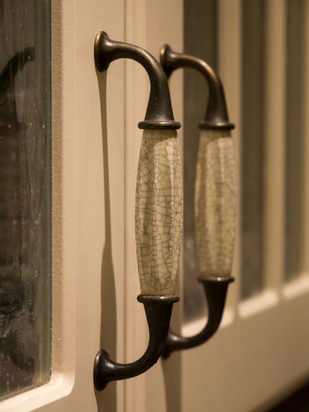 Cabinet Pulls Replacement in Little Elm