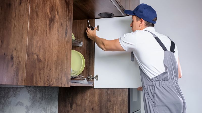 Skilled Cabinet Installers